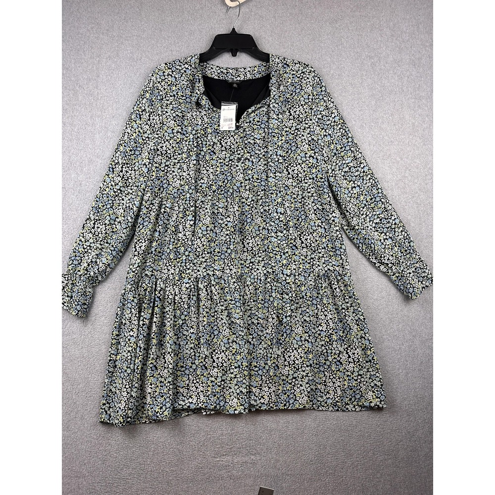 Versona Dress Womens Medium Green Multi Floral Long Sleeve Tiered Swing NWT